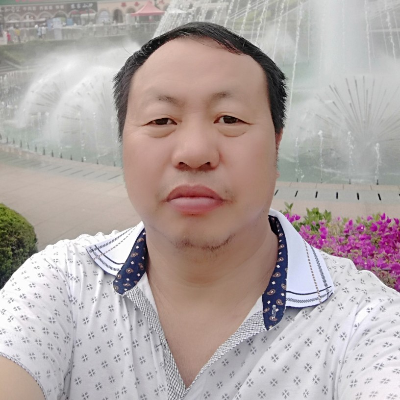 黑夜闻怡然的照片