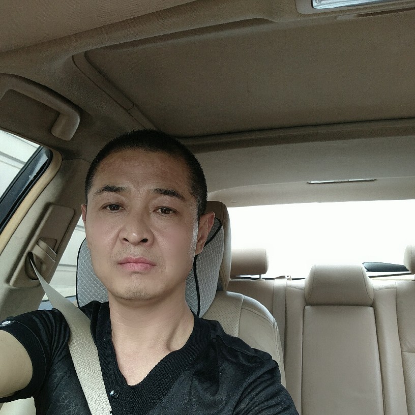 前灏的照片