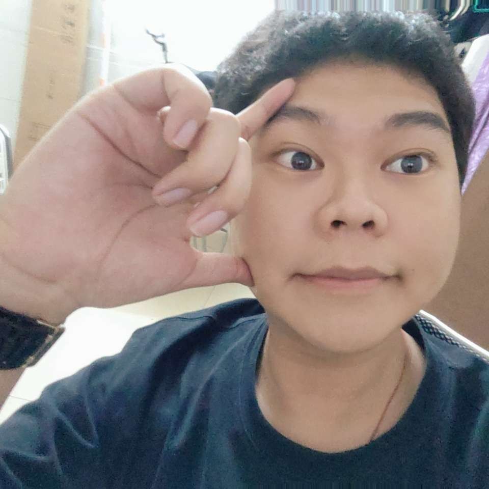 耍酷等待彩虹的照片