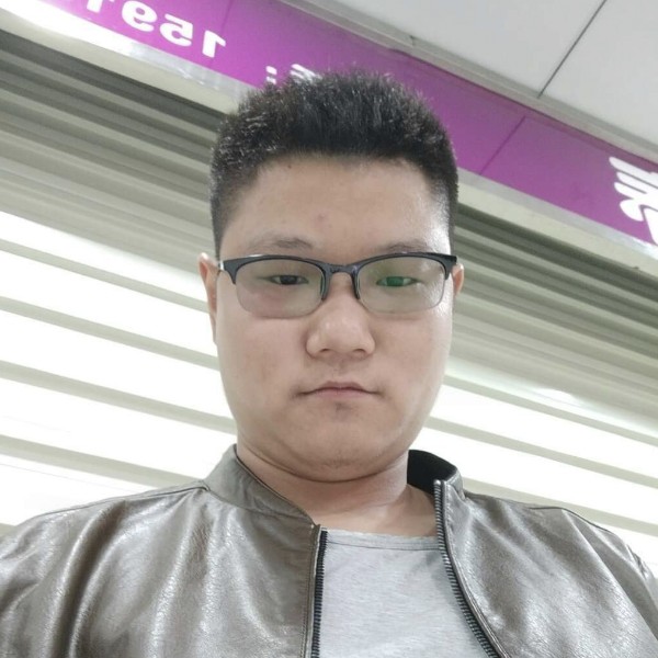 杨洋，的照片