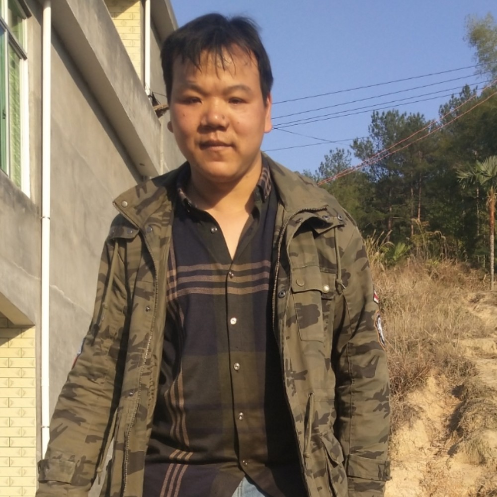 可爱的人依然幸福的照片