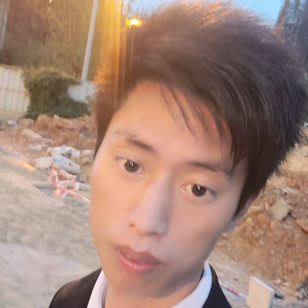水壶請紧张的照片