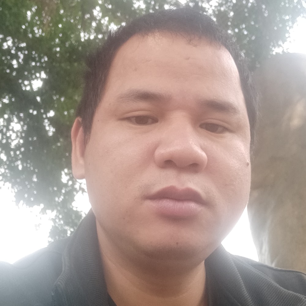 何锡联的照片