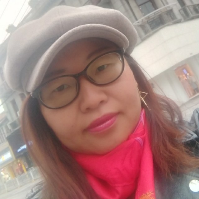 莲之爱同予者何人的照片