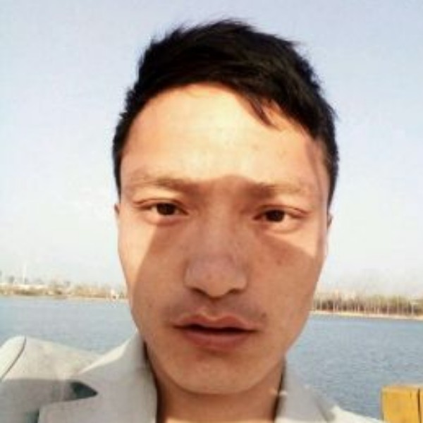 窦帅领的照片
