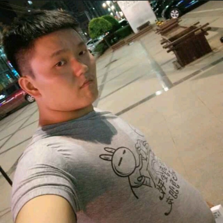 李雨晗的照片