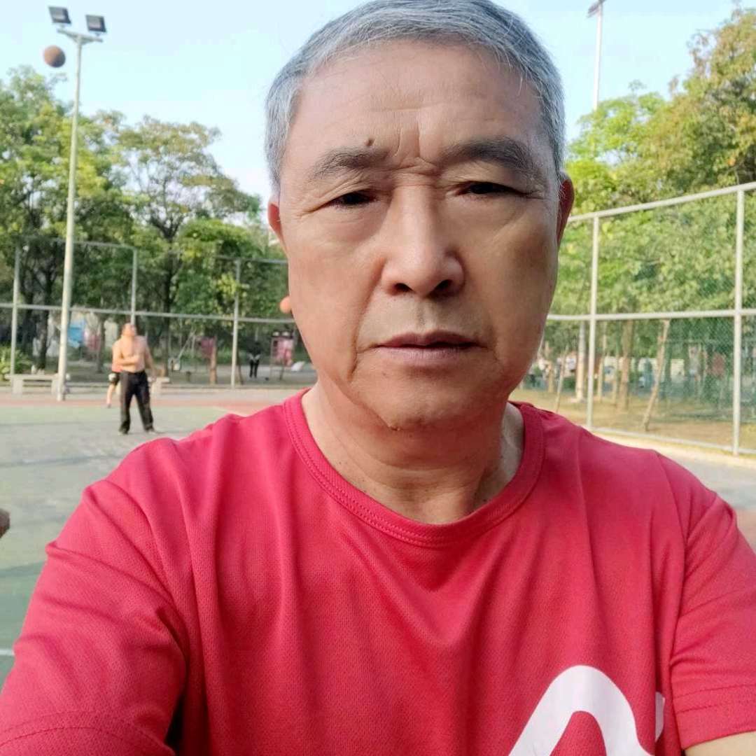 江圳的照片