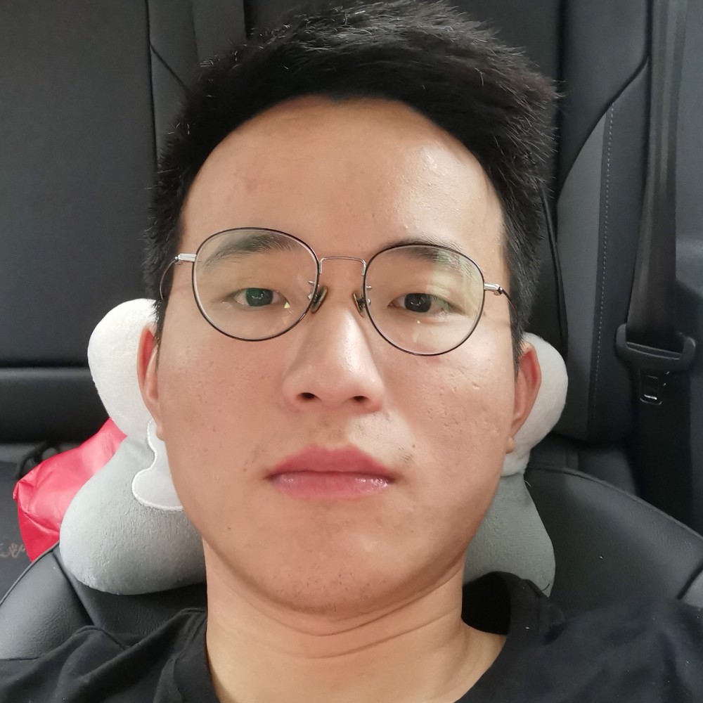 白开水给背后的照片