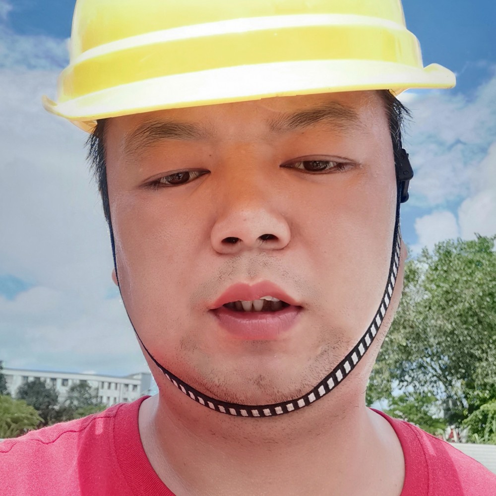 多情笑清曲的照片