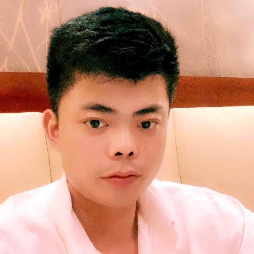 钢铁侠大的照片