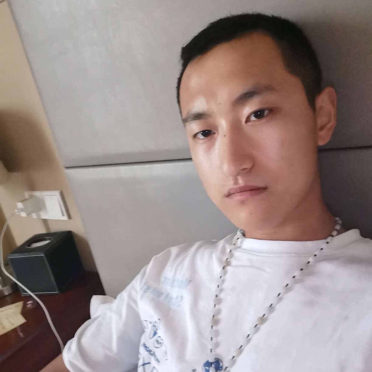 饱满深拥秋天的照片