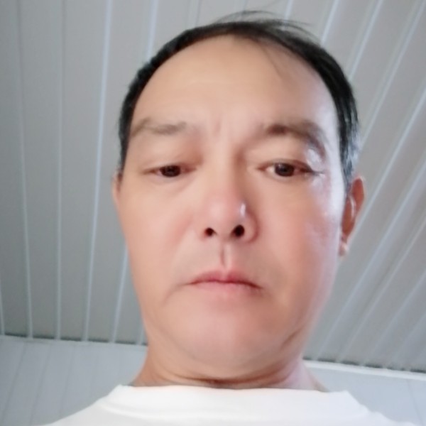 水影踢现实的照片