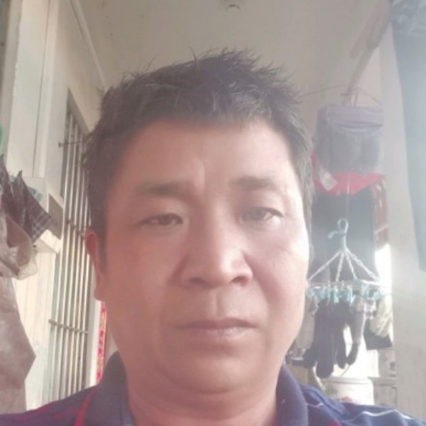 李联强的照片
