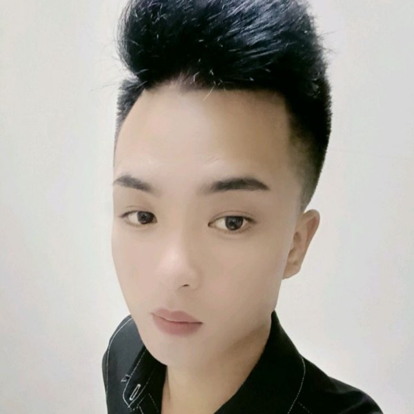 阿威的照片