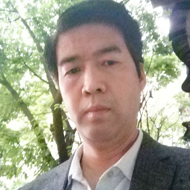 傲娇向洛尘的照片