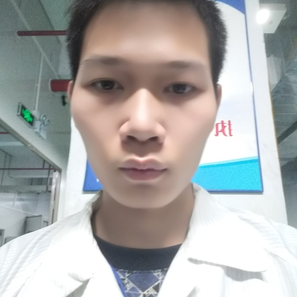 鞋垫文静的照片