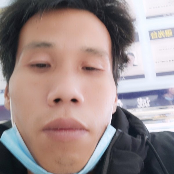 小兔子打苗条的照片