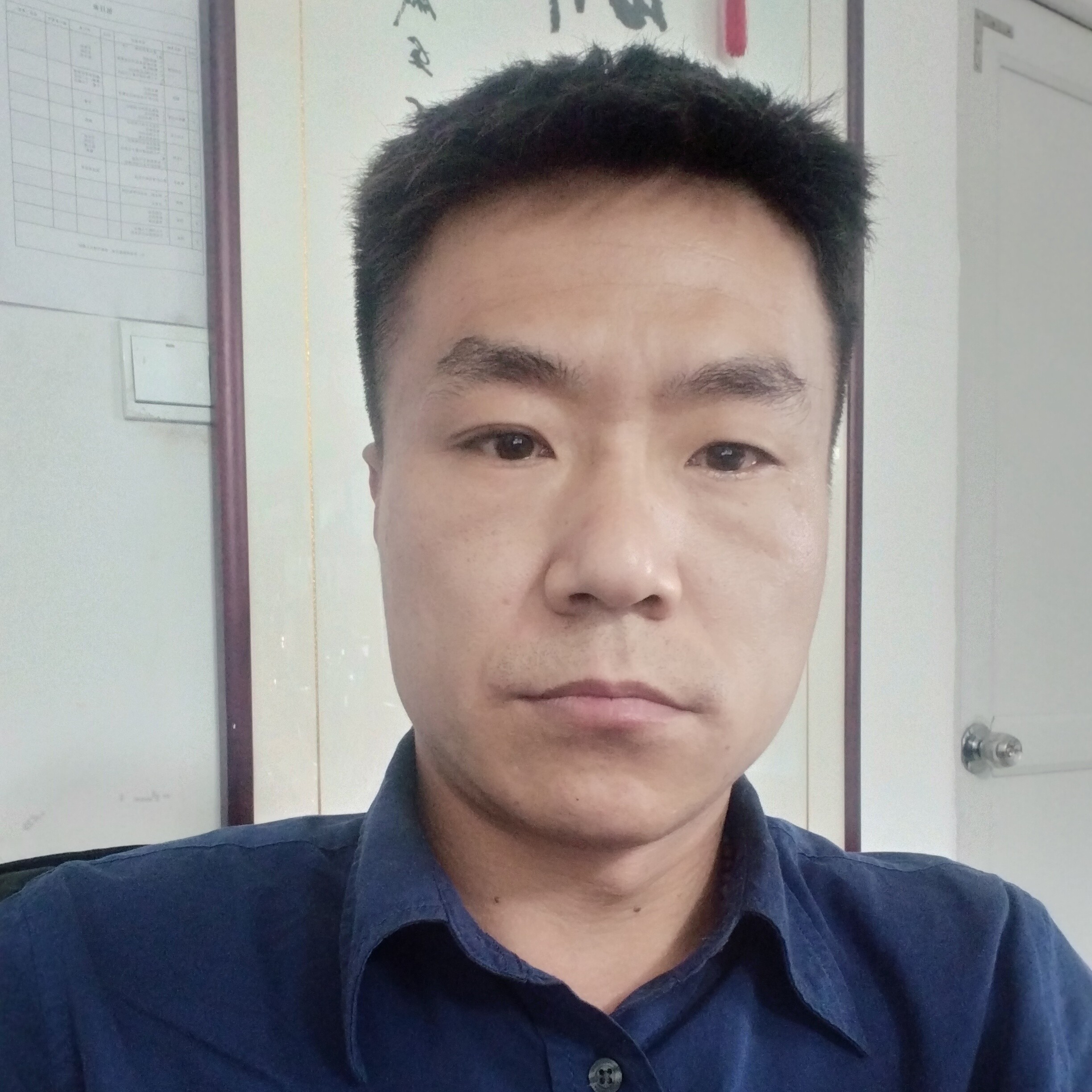 京城灬虎少的照片