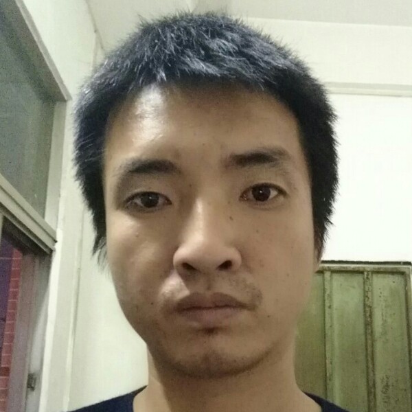 传统百褶裙的照片