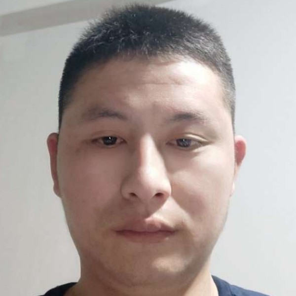 华丕财的照片