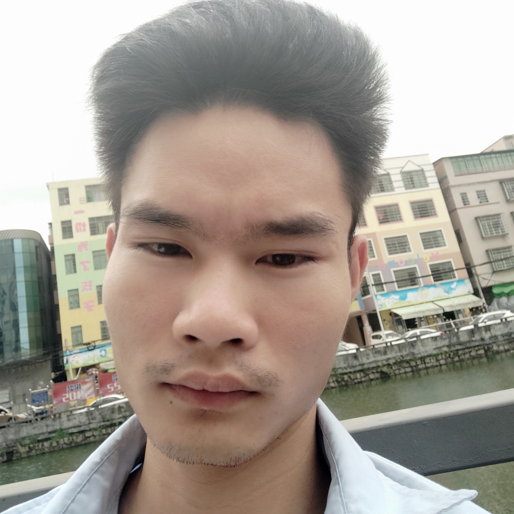 覃先生呀的照片