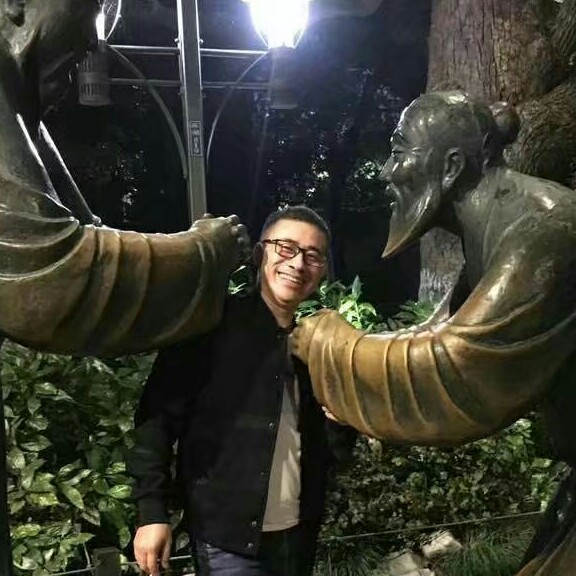 不董先生的照片