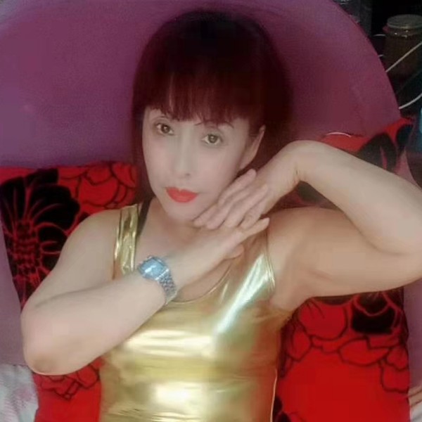 完美改变白云的照片
