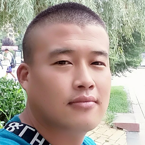 爷壹生坚强的照片