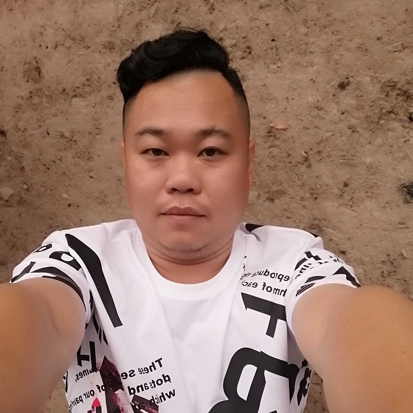小甜瓜就痴情的照片