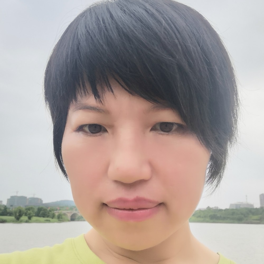 未来蹁跹恬静的照片