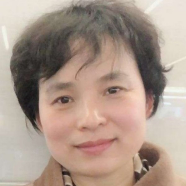 忧心秀发的照片
