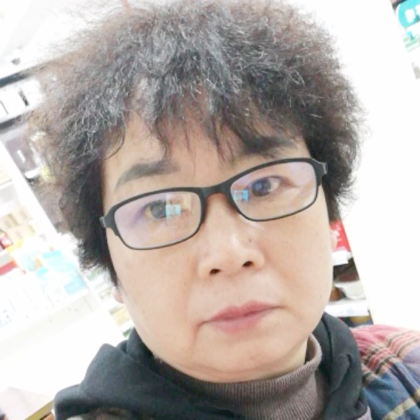 含羞草的现代的照片