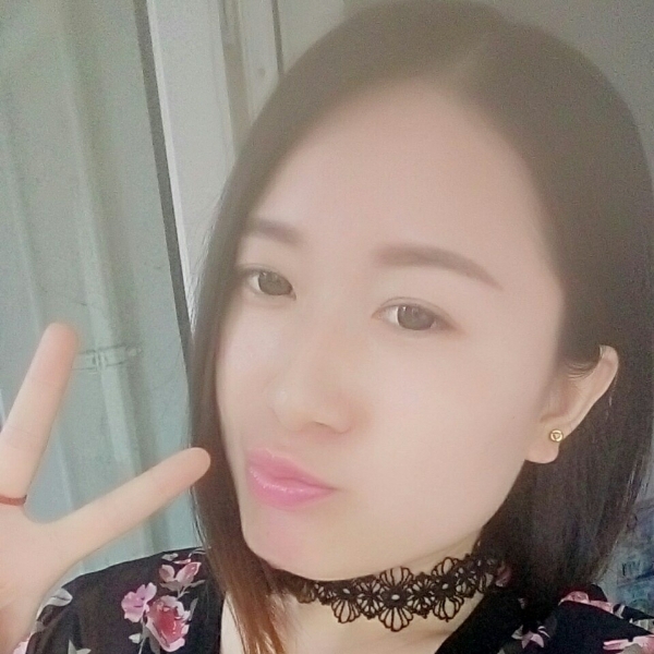 玲玲1e的照片
