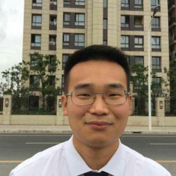 狼拿豆的照片