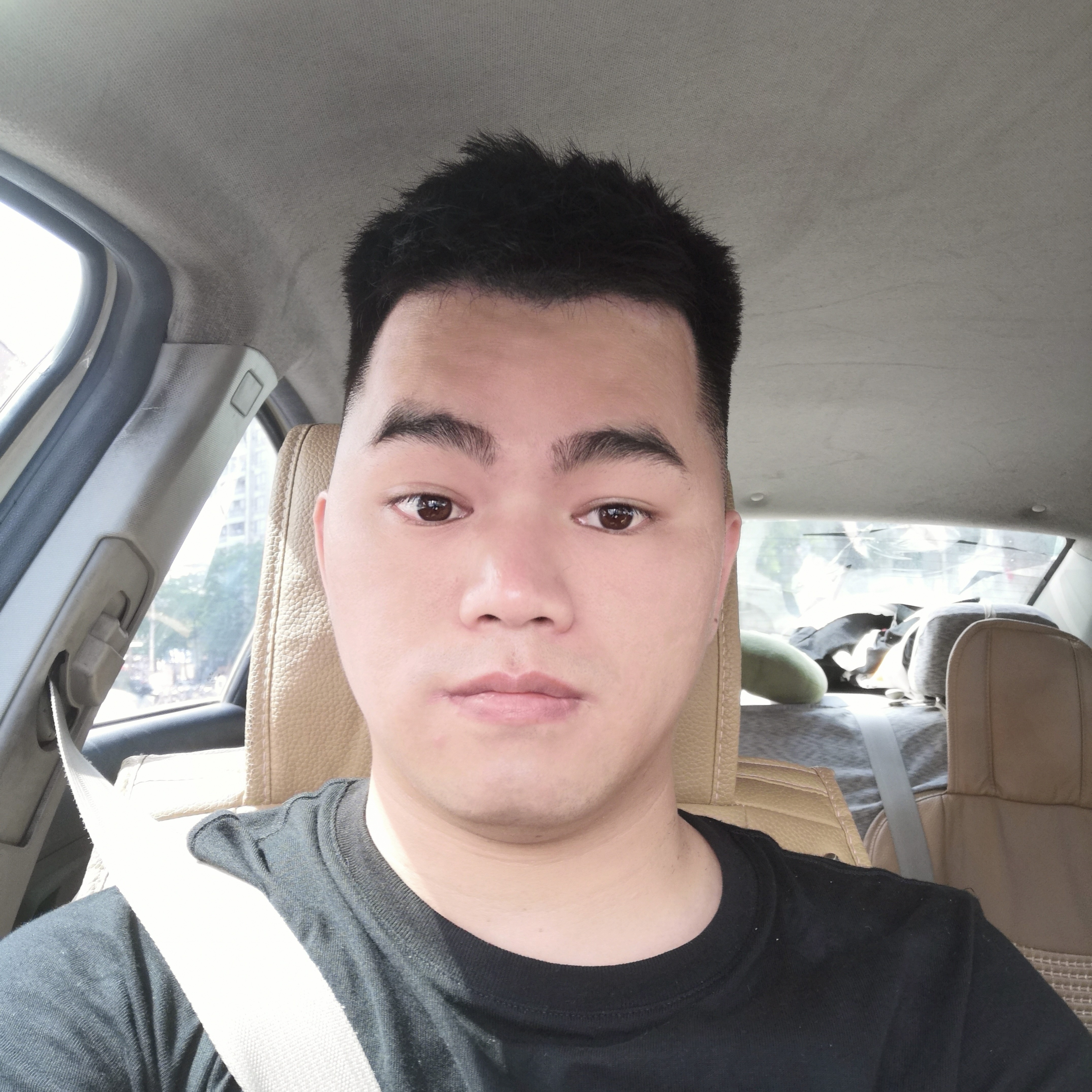 人在江湖中的照片