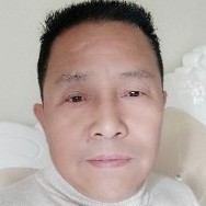 蜻蜓悦耳的照片