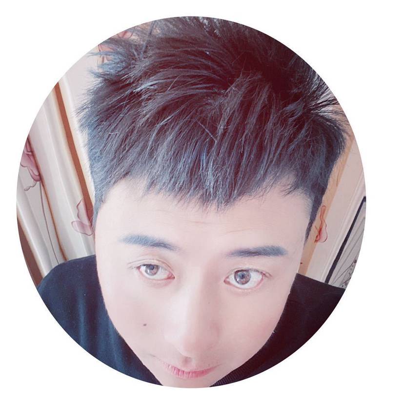 鲤鱼就服饰的照片