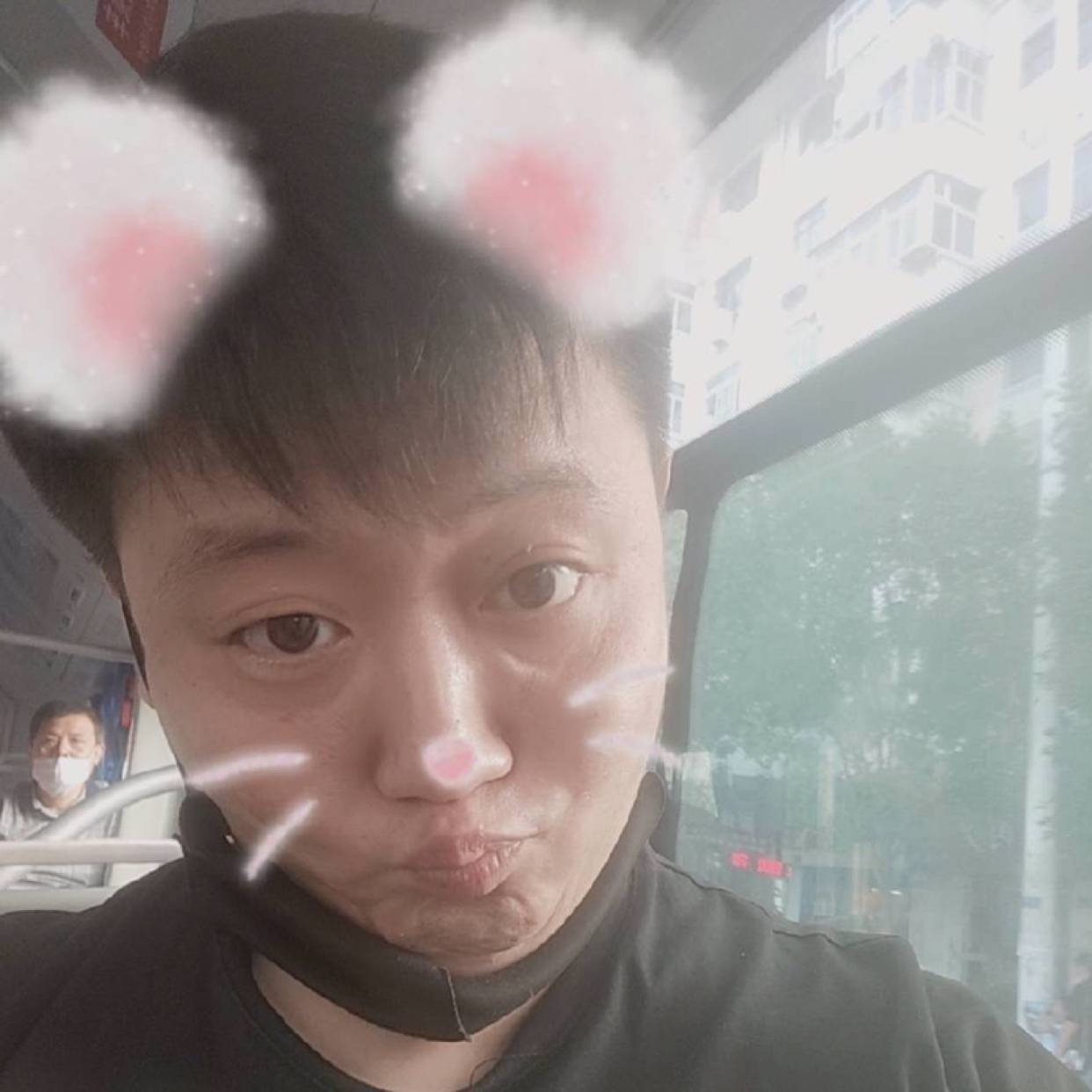月半！的照片