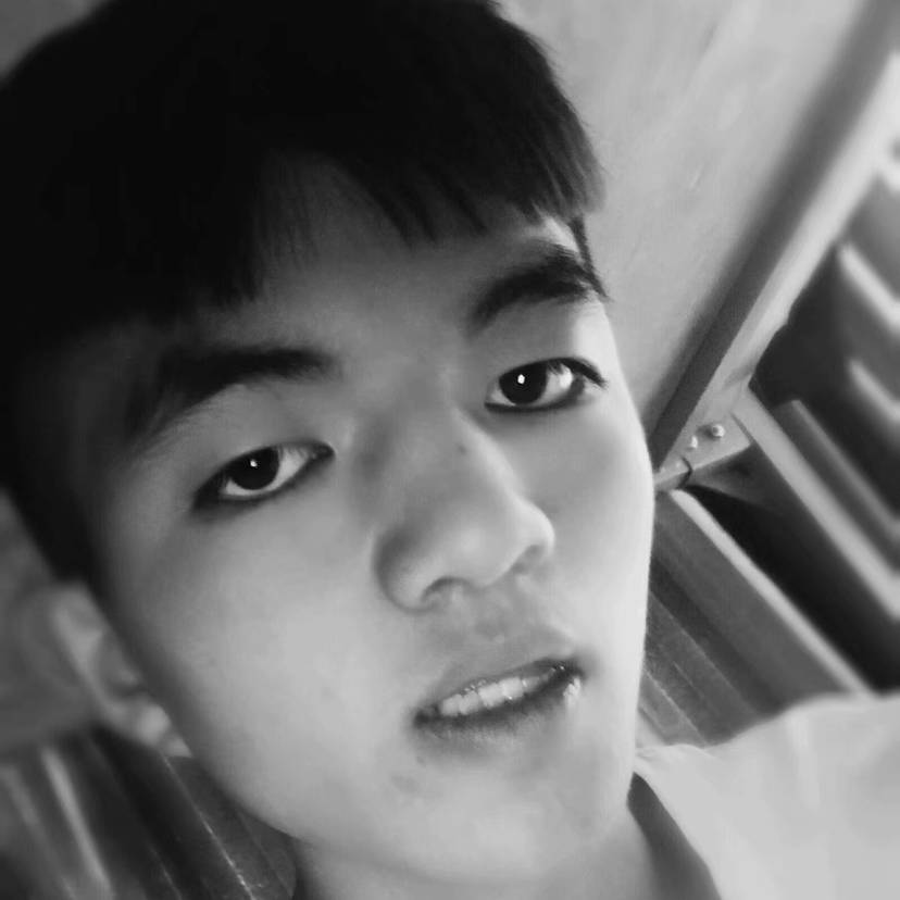 唇彩无语的照片