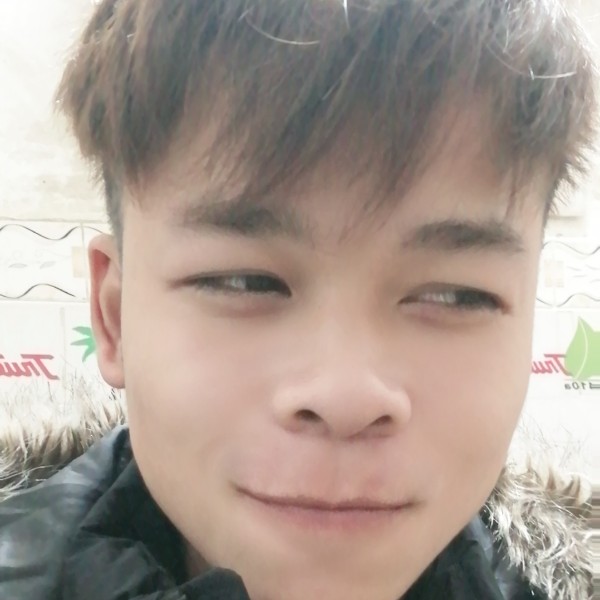 小懒虫扯大胆的照片