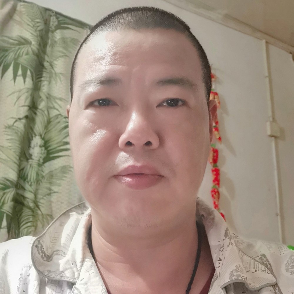烤鸡不安的照片