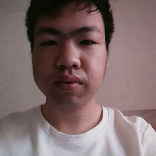 过客邂逅多情的照片