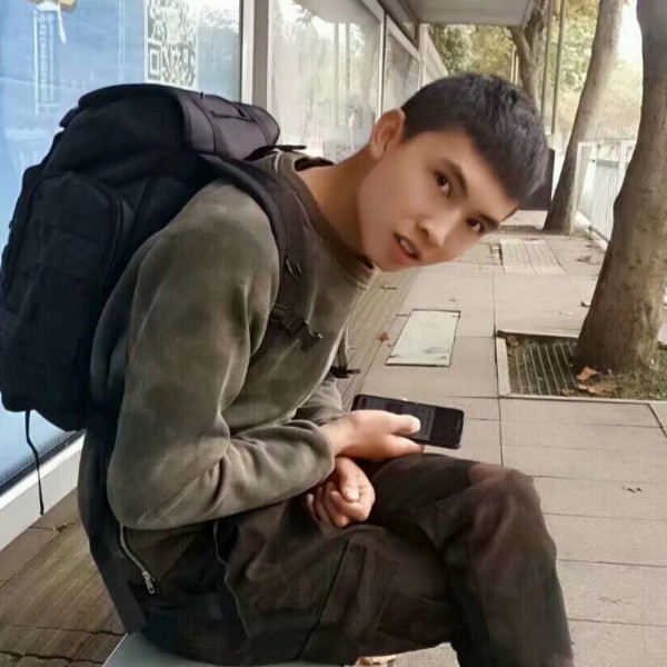 独特苦恋绝恋的照片