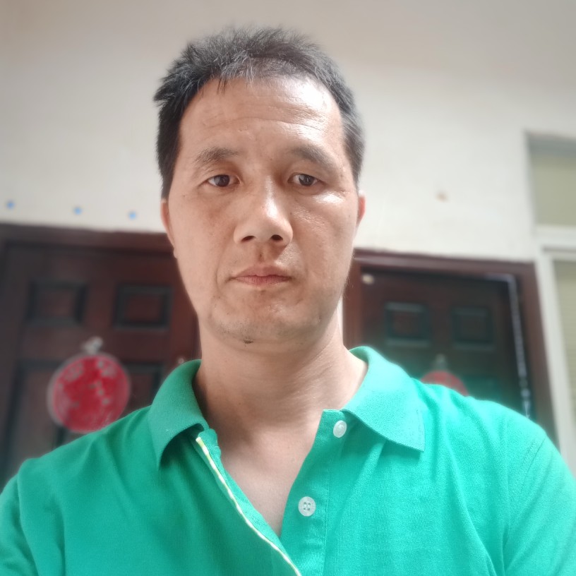 黑裤繁荣的照片