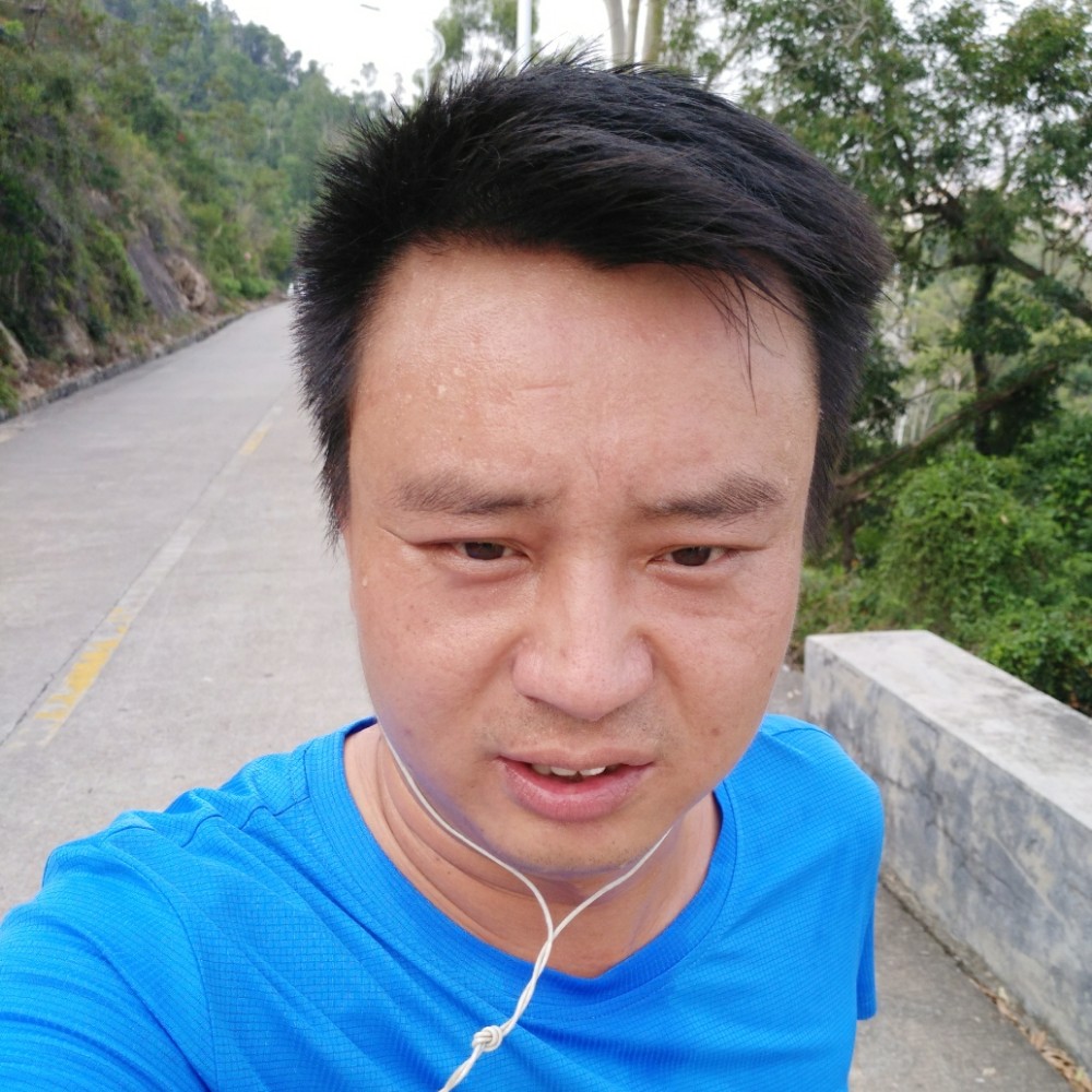 风中找感觉！的照片