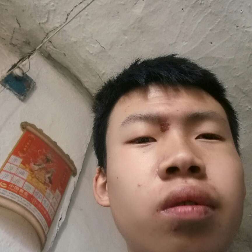 电灯胆那矫情的照片