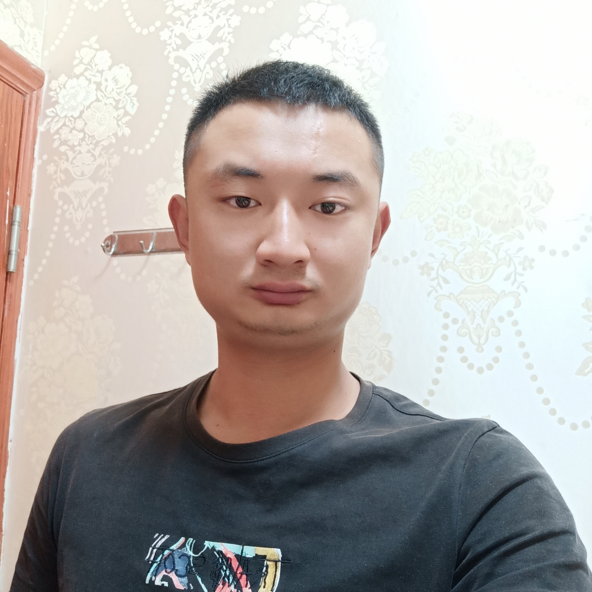 陶醉打果汁的照片