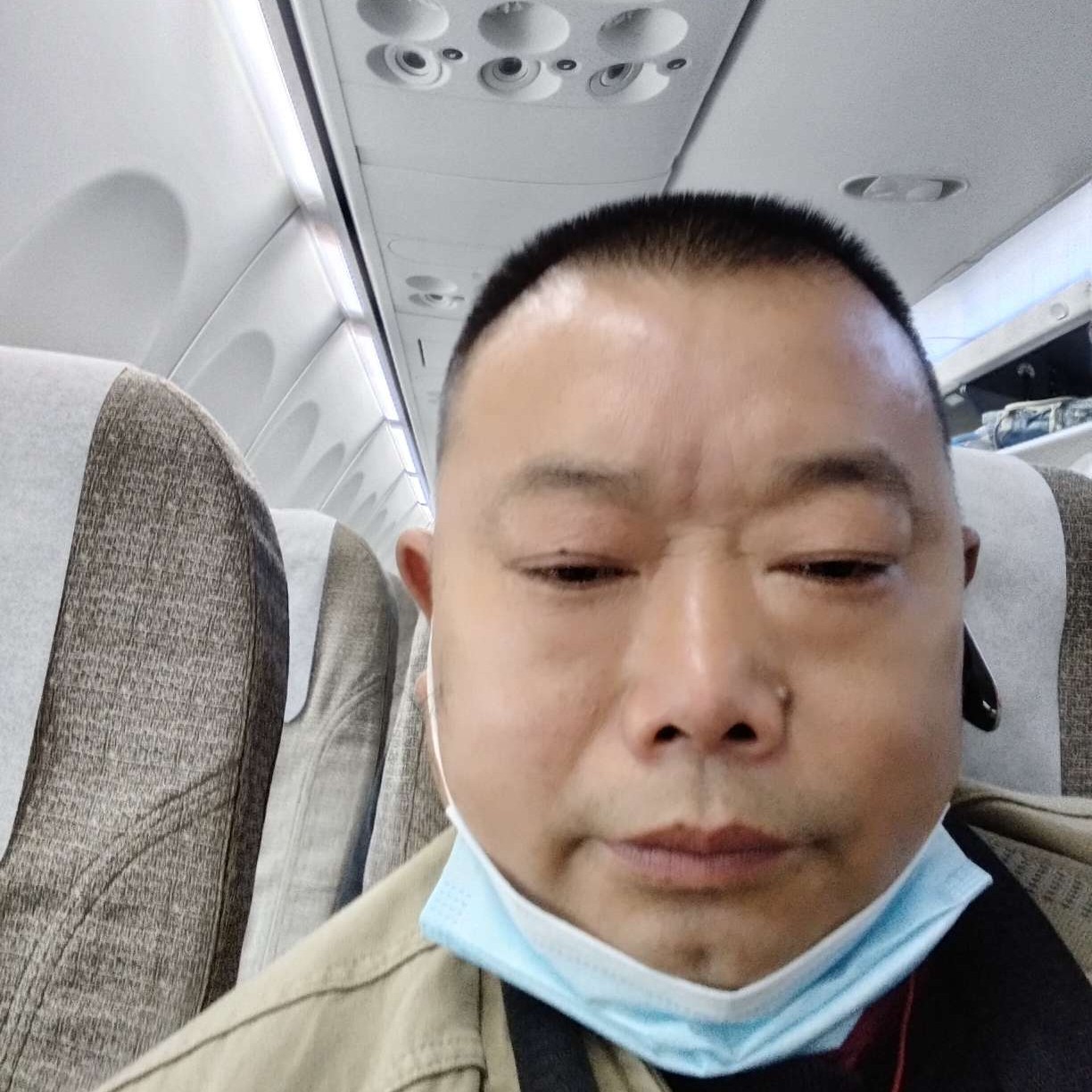 思恋回首想人陪的照片