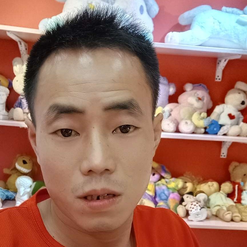 尹正华的照片