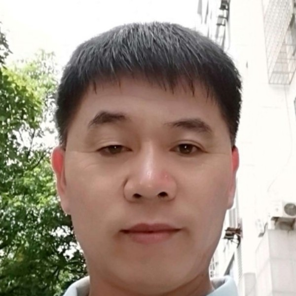 无可取代的光亮的照片